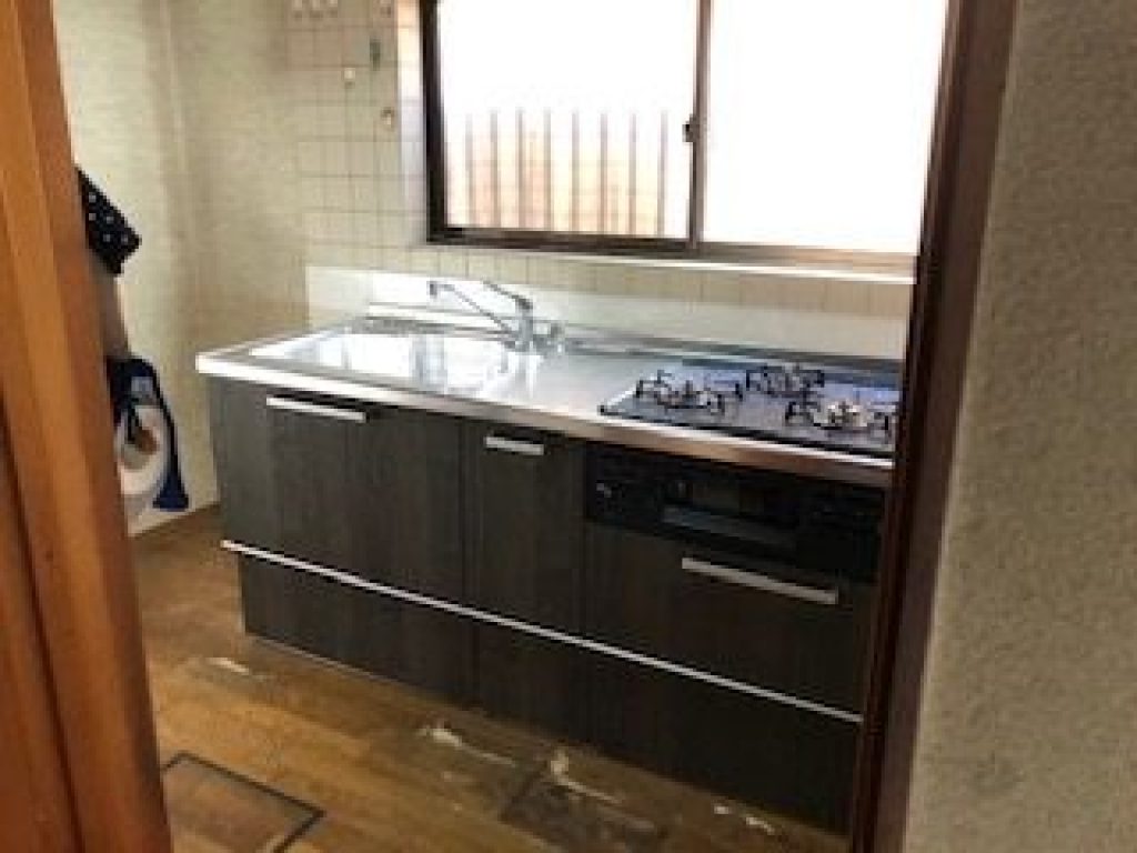 市川市S様 キッチン下台工事