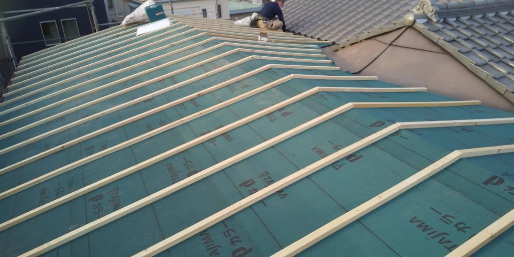 市川市N様 屋根瓦部分解体、瓦棒葺き替え工事