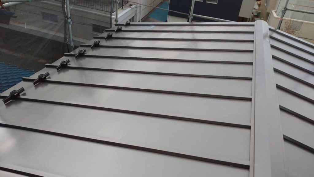 市川市N様 屋根瓦部分解体、瓦棒葺き替え工事