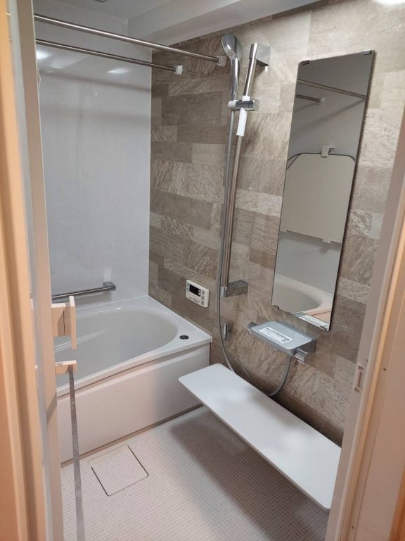 市川市Ａ様　ユニットバス交換・洗面台交換・キッチン設備交換工事