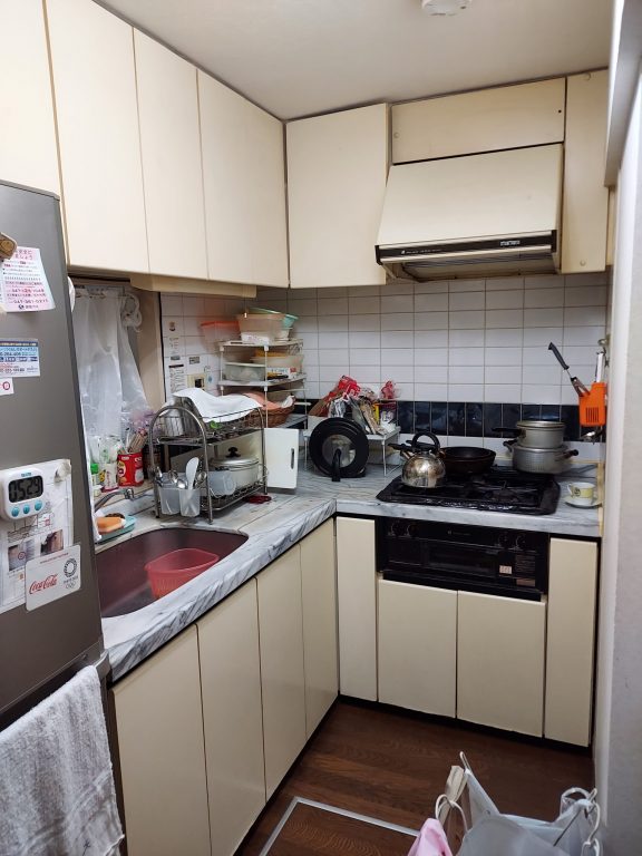 システムキッチンL型→I型への交換工事、内装工事 船橋市中山