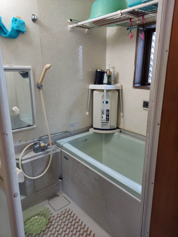 市川市H様 2F浴室・脱衣場改修工事、1Fトイレ改修工事