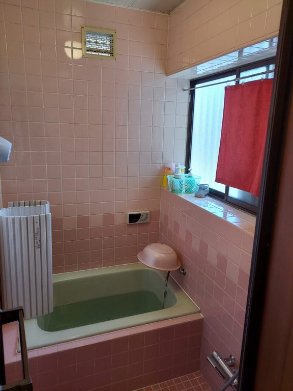 お風呂交換、洗面台交換他工事 市川市曽谷T様