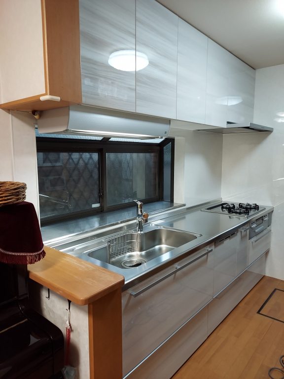 市川市S様　システムキッチン交換工事