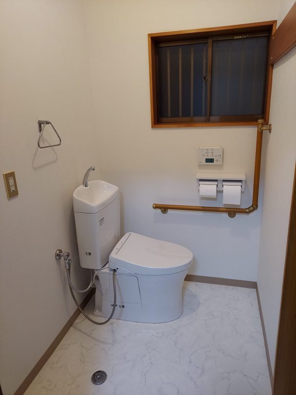 市川市H様 2F浴室・脱衣場改修工事、1Fトイレ改修工事