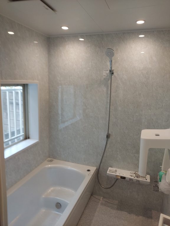 ユニットバス交換、トイレ交換他工事市川市真間Ｋ様