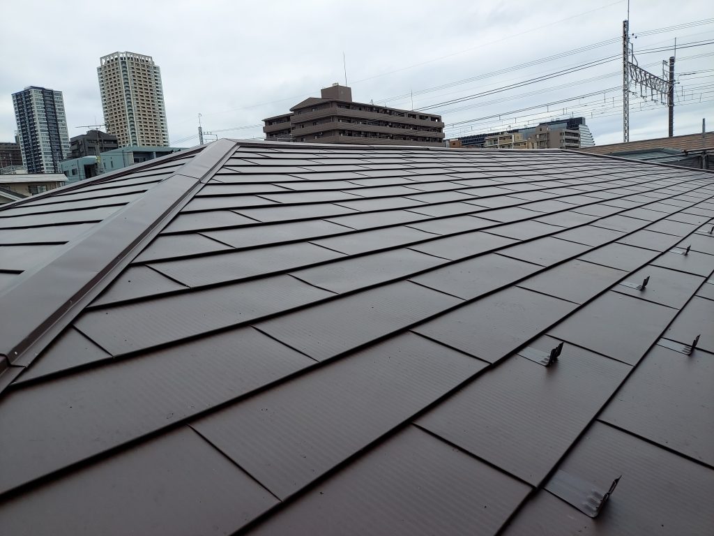 市川市Y様 屋根ガルバリウム鋼板葺き替え工事