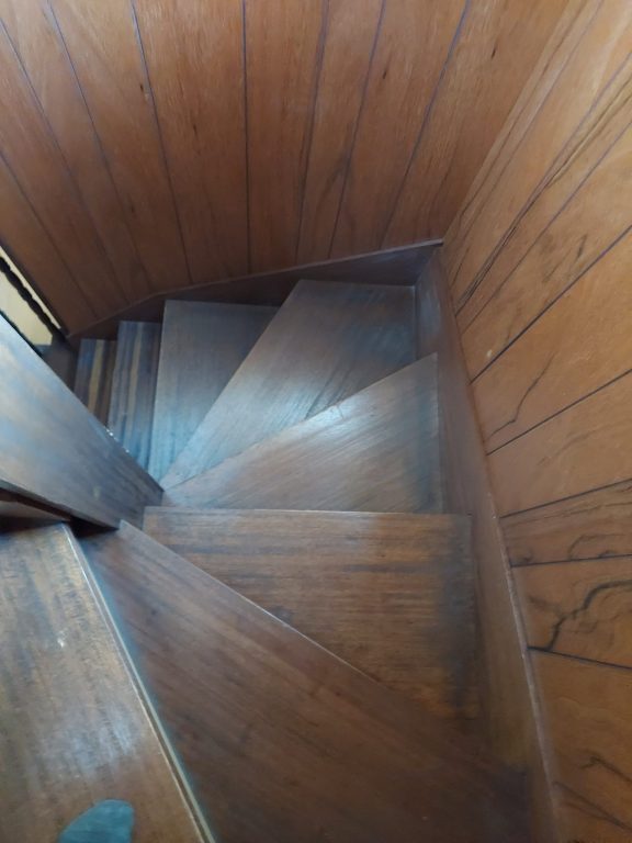 市川市Ｍ様　トイレ交換工事・階段手すり取付け工事