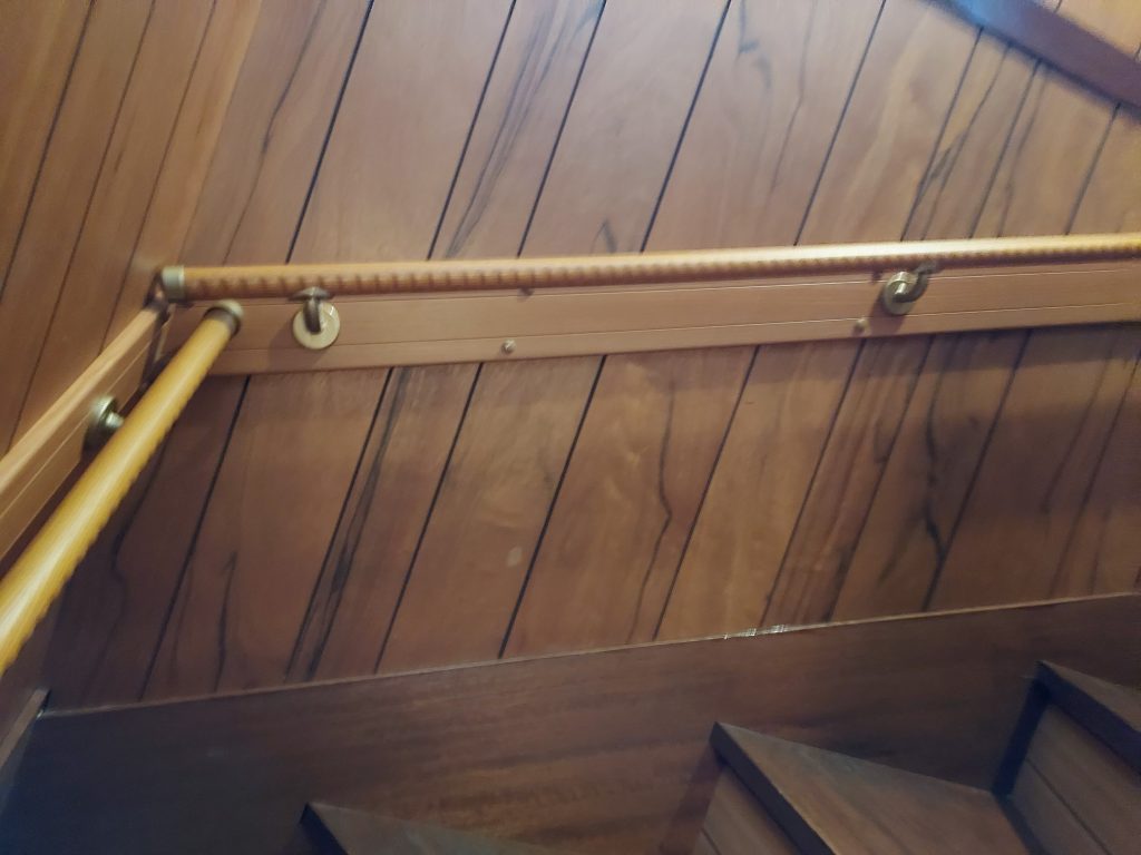 市川市Ｍ様　トイレ交換工事・階段手すり取付け工事