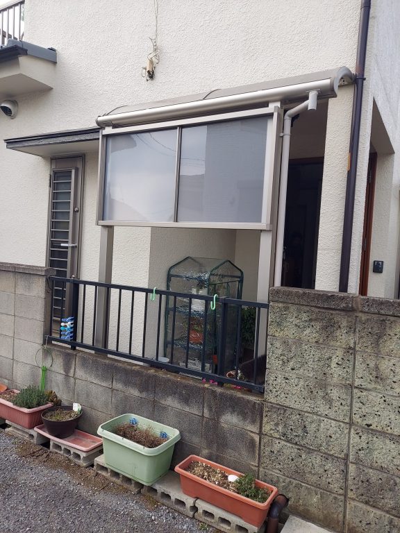 市川市K様 洗面台交換、玄関目隠しパネル施工、トイレ交換工事