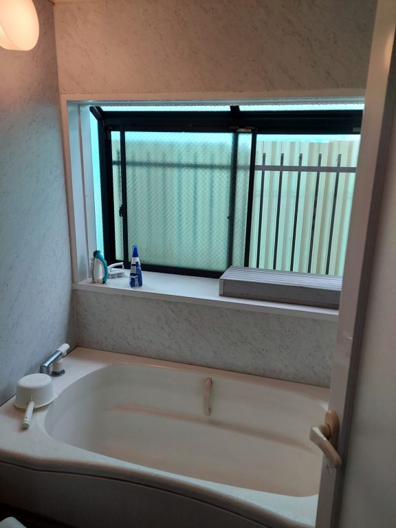 市川市S様 ユニットバス交換・洗面所内装工事