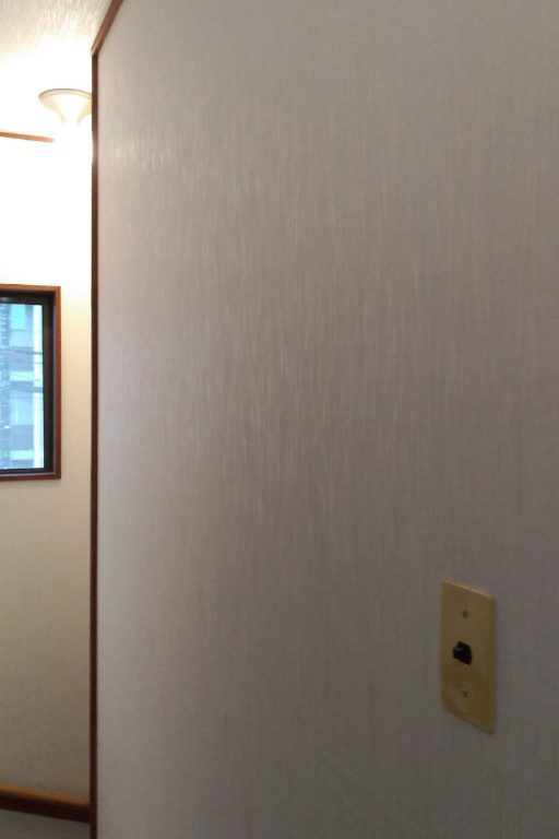 クロス交換工事他　市川市