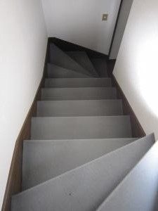 市川市Ｗ様　階段工事