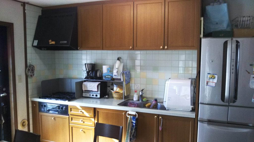 キッチン、フローリング交換工事他　市川市K様