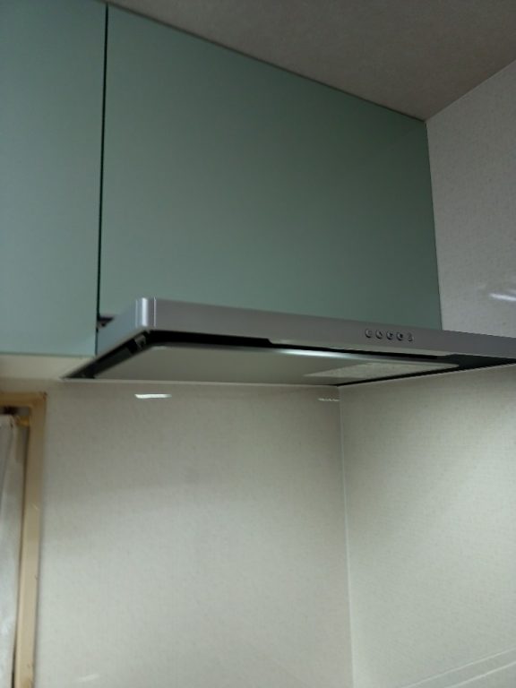 システムキッチンL型→I型への交換工事、内装工事 船橋市中山