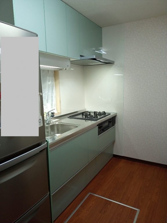 システムキッチンＬ型→Ｉ型への交換工事、内装工事　船橋市中山