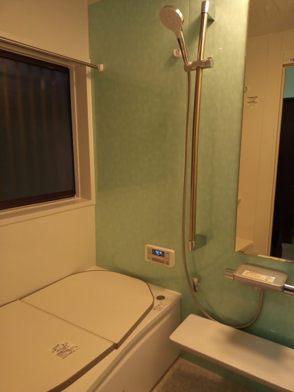 リビング内装、システムキッチン・ユニットバス交換工事 市川市市川南