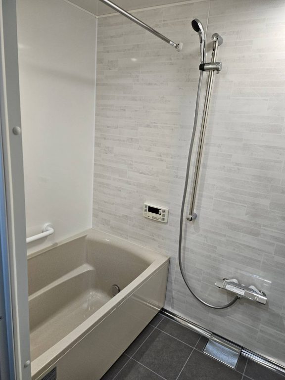 船橋市Ａ様　水廻り全交換・内装工事