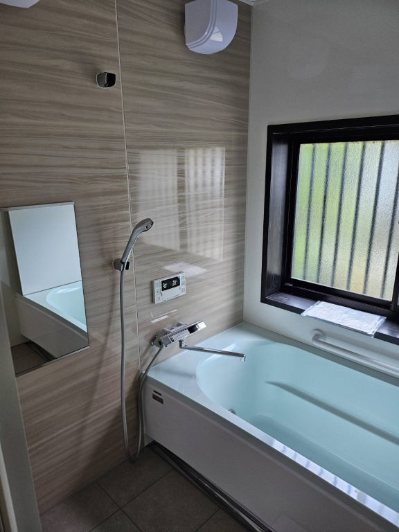 市川市Ｕ様　水廻り交換、内装、外壁塗装、外構工事