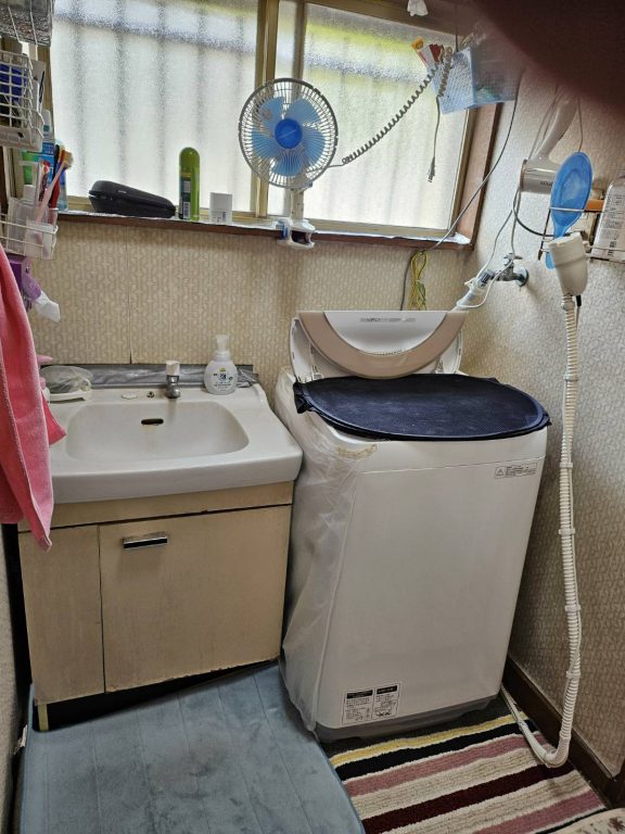 市川市若宮　Ｓ様　トイレ交換、洗面室工事