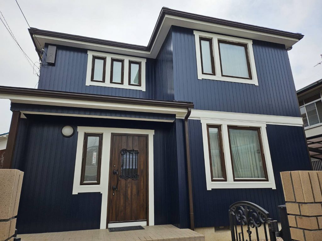 市川市Ｉ様　屋根棟交換　外壁・屋根塗装　エアコン設置４台　電気工事